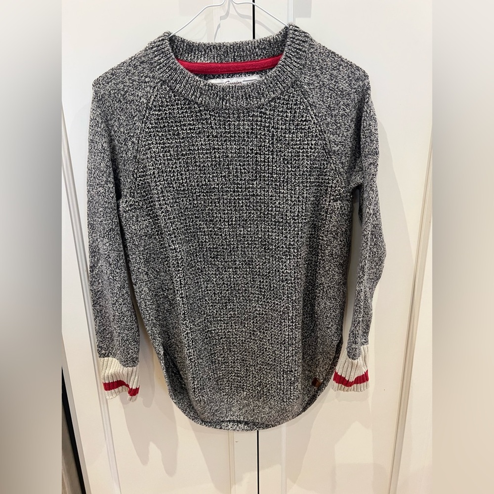 Ladies Roots cabin Gray Crew Neck Sweater - small